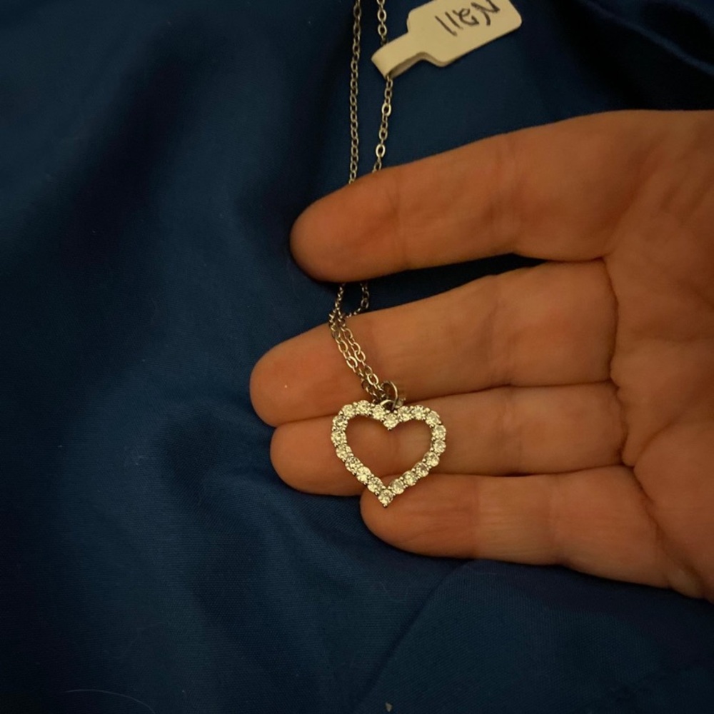 NWT CZ heart on beautiful chain